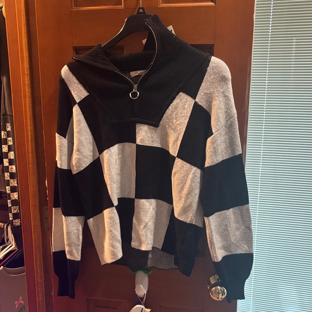 Francesca's Collections Black and White Checker Zip Turtleneck Sweater